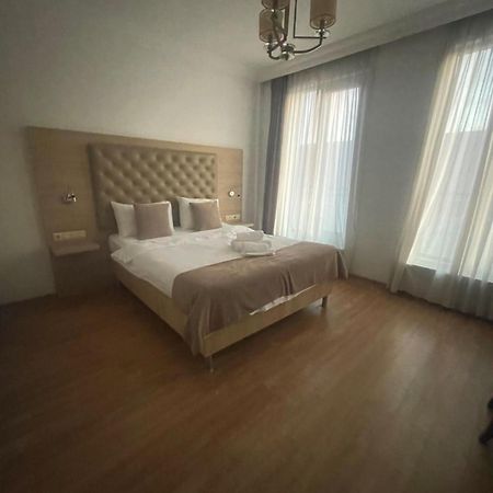 Hotel Varios Μπατούμι Εξωτερικό φωτογραφία