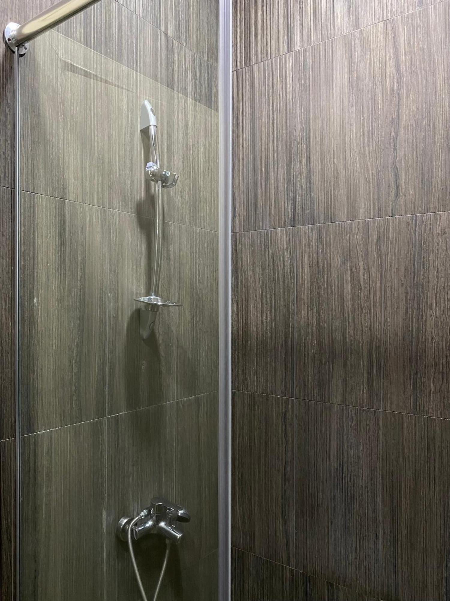 Hotel Varios Μπατούμι Εξωτερικό φωτογραφία