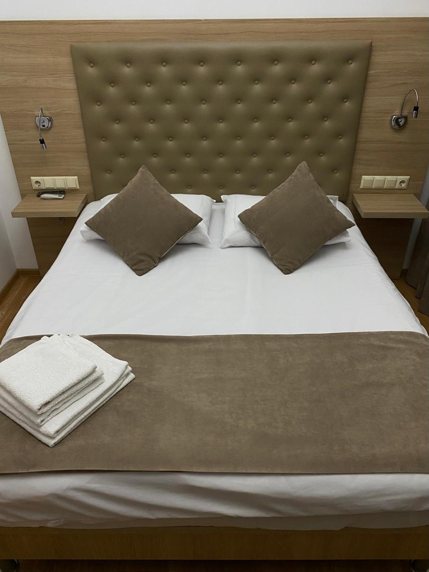Hotel Varios Μπατούμι Εξωτερικό φωτογραφία