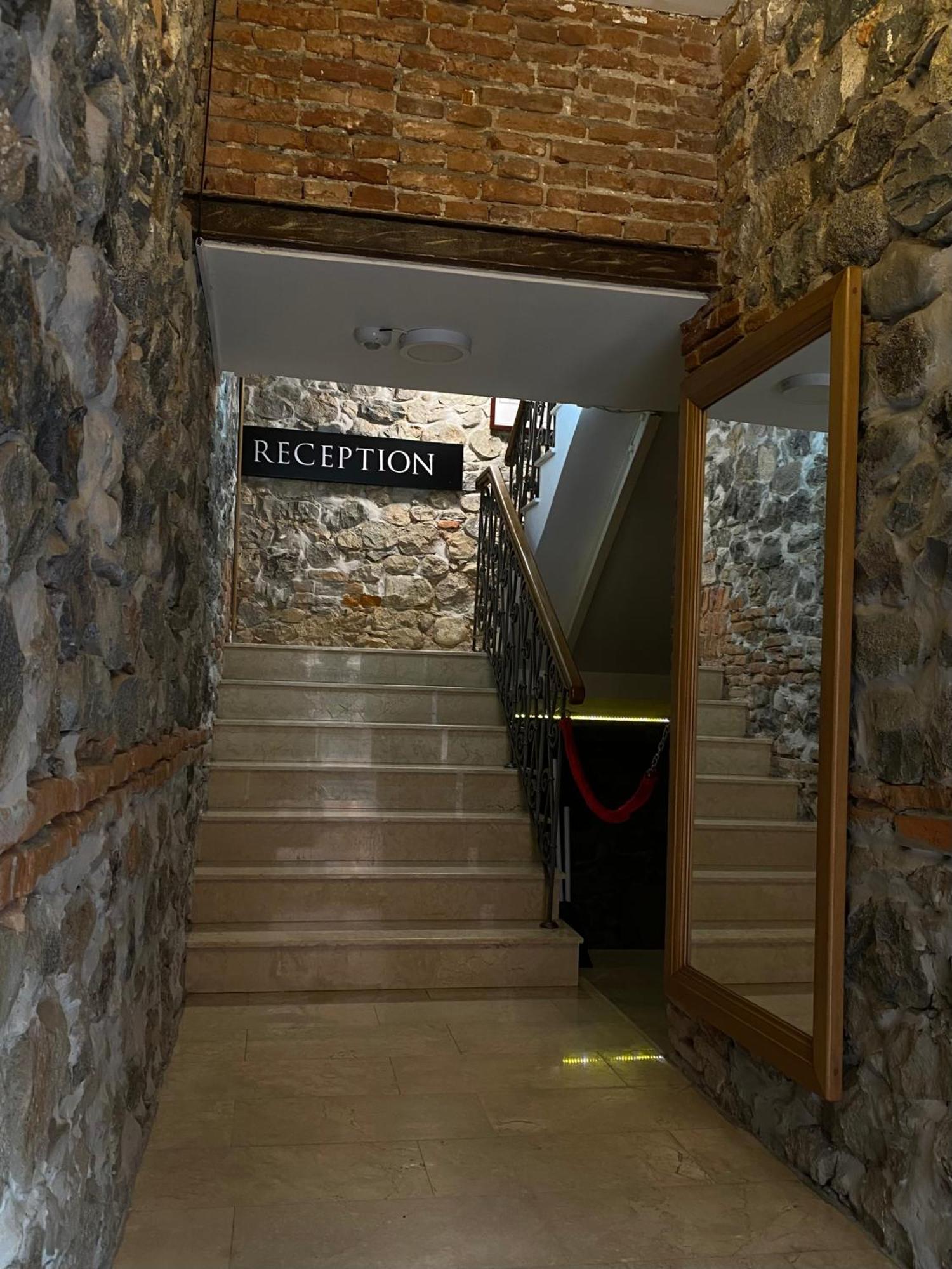 Hotel Varios Μπατούμι Εξωτερικό φωτογραφία